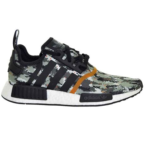 The adidas nmd shoes are heavily influenced by past running models like the rising star, micro pacer, and boston super, bringing together heritage sportswear and coveted boost foam cushioning. ADIDAS NMD R1 CAMO ORANGE US9 Eur 42 2/3 (SAMPLE) : Laceito