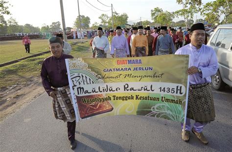 Kerajaan banten adalah salah satu kerajaan islam yang ada di indonesia yang berdiri di tanah pasundan, tepatnya provinsi banten indonesia. 10 MAKTAB MAHMUD JADI SEKOLAH AGAMA BANTUAN KERAJAAN (SABK ...