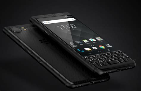 New 5G Blackberry smartphone with physical keyboard inbound for 2021 ...