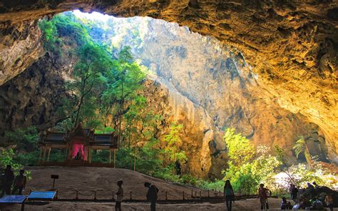 Phraya Nakhon Cave 2017