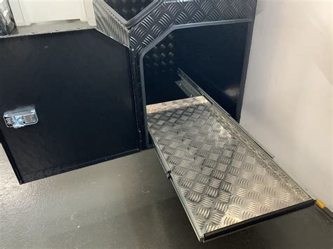 Aluminium Checker Plate Black Tool Box With Slide Outs Autonovus