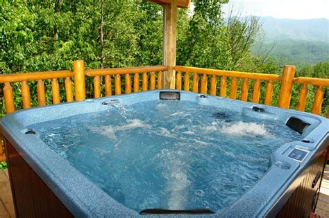 Professionally Maintained Outdoor Hot Tub In This Large Gatlinburg