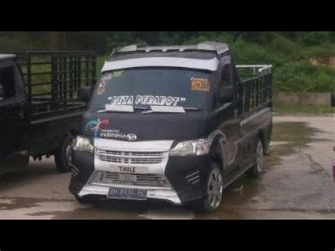 Oleh itu dari beraneka kendaraan beroda empat yang di modifikasi dengan berbagai desain, mungkin kalian yang memiliki mobil belum garang bila modifikasi. Modifikasi grand max pick up - YouTube