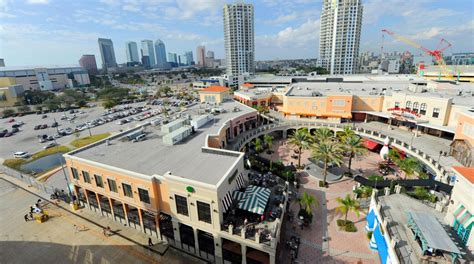 Top Hotels Closest To Channelside Bay Plaza In Downtown Tampa