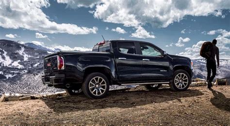 2020 Gmc Canyon Vs 2020 Toyota Tacoma Which Truck Will Elevate Your