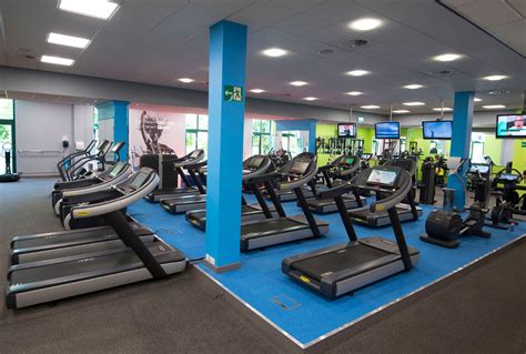 Ponúka vám ideálny mix pomeru ceny a kvality, pohodlie a praktické vybavenie. Health Club Gallery