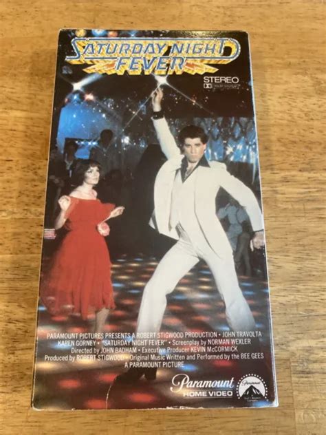 SATURDAY NIGHT FEVER VHS John Travolta Disco Bee Gees 1982 Paramount