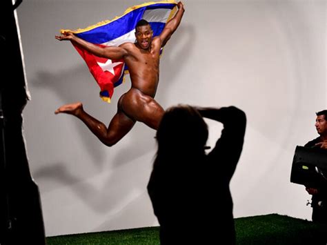 This Is How Espns Annual Body Issue Gets Made Popular Photography