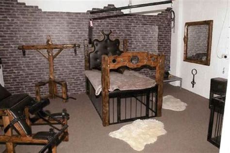 Pics Of Sex Dungeon In Cornwall Where British Man Tortured By Sadistic Gang Daily Star