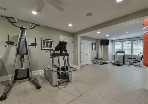 Best Home Gym Flooring And Workout Room Flooring Options 21