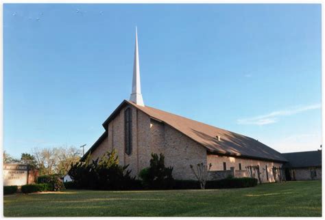 Photo Of Calvary Baptist Church In Cleveland Texas Side 1 Of 2