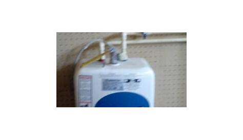 Bosch 2.5 gallon electric water heater - (Flint/Davison) for Sale in