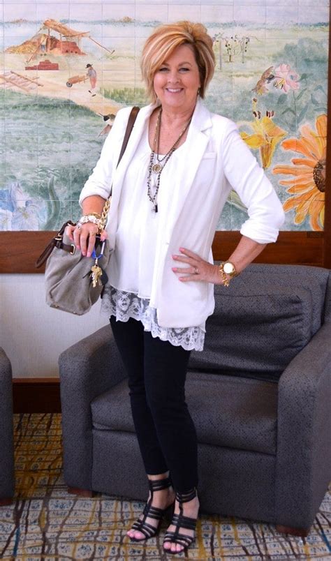18 Outfits For Women Over 60 Fashion Tips For 60 Plus Women