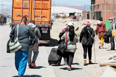 Migrantes Buscan Otra Ruta En Bolivia Ante Militarización De Frontera