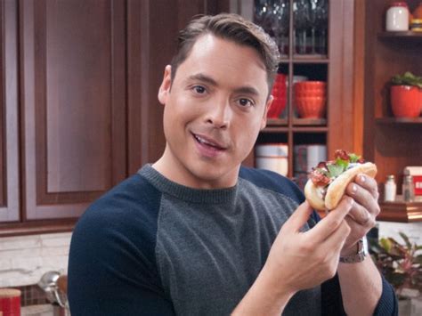 Sandwich King Jeff Mauro From Food Network Has A Real Stupid Look