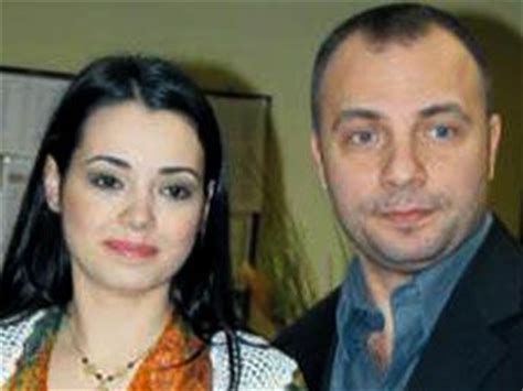 Oktay kaynarca va özgü namal. İşte aşkı bitiren o fotoğraflar - Magazin Haberleri