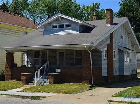 2014 South Ave Toledo Oh 43609 Mls 6083836 Zillow