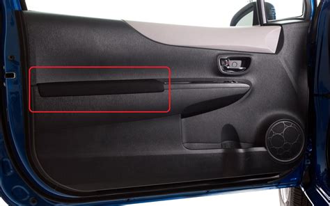 Replace Driver Door Panel Armrest 2012 Yaris Le Toyota Yaris Forums