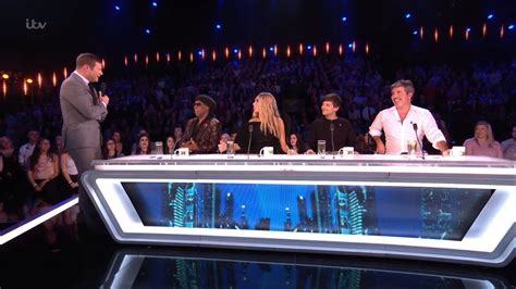 The X Factor Uk 2018 A Word With The Judges Live Shows Round 4 Full Clip S15e22 Youtube