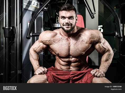 Handsome Fit Caucasian Image And Photo Free Trial Bigstock