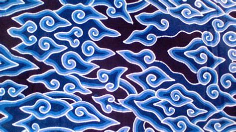 Batik megamendung adalah motif kain batik yang berasal dari daerah cirebon. Motif Batik Mega Mendung, Datang dari Mana? - Health ...