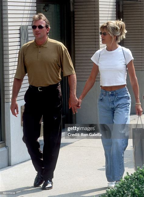 Athlete Joe Montana And Wife Jennifer On August 26 1997 Walk Along News Photo Getty Images