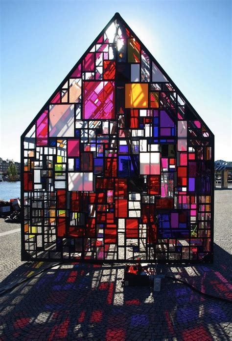 15 Breathtaking Examples Of Stained Glass In Contemporary Architecture 3 Стеклянный дом