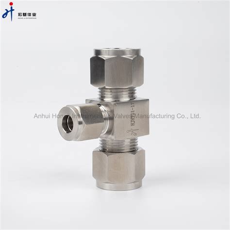 High Pressure Forged Swagelok Reducing Tee Type Tube Fitting With