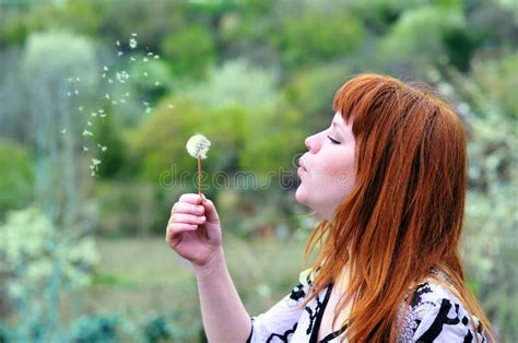 Beautiful Girl Blowing On Dandelion Stock Image Image Of Park Green