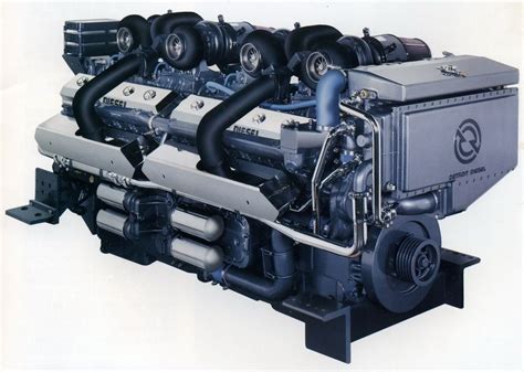Detroit diesels manufacture 2 stroke trunk piston engines as do wichmann and general motors. Detroit Diesel 24V71 | Motores