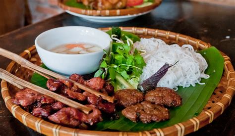 Southeast Asian Food The Top 13 Dishes You Need To Eat Rainforest Cruises