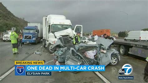 One Dead In Multi Car Crash In 5 Freeway In Socal In The Morning Of