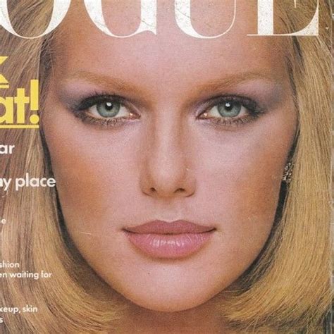 Patti Hansen On The Cover Of Vogue November 1975 Photo By Francesco