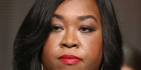 Look Shonda Rhimes Shuts Down Tweeter Who S Upset With Gay Sex Scenes Huffpost Voices