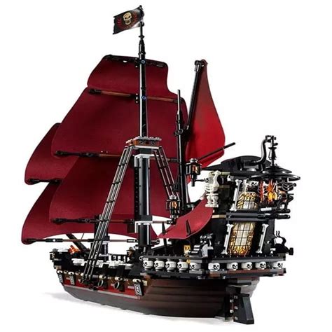 1151pcs Pirates Of The Caribbean Queen Annes Revenge Large Sails Ship