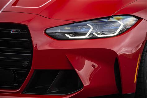 Bmw m3 competition sedan m xdrive. We take another look at the new BMW M4 Competition in Toronto Red - Photos and Video