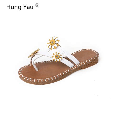 Hung Yau Summer Shoes For Women Fashion Flat Women Rome Sandals Ladies Flip Flops Flowers Casual