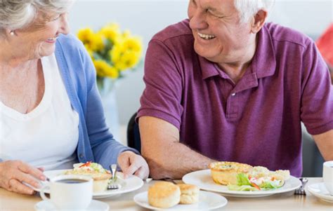 What Is A Good Eating Schedule For Elderly Devoted Guardians