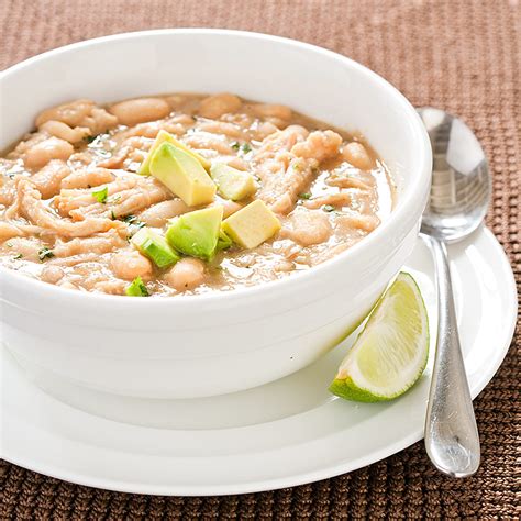 Slow cooker chicken chili is perfect for busy weeks! Slow-Cooker White Chicken Chili