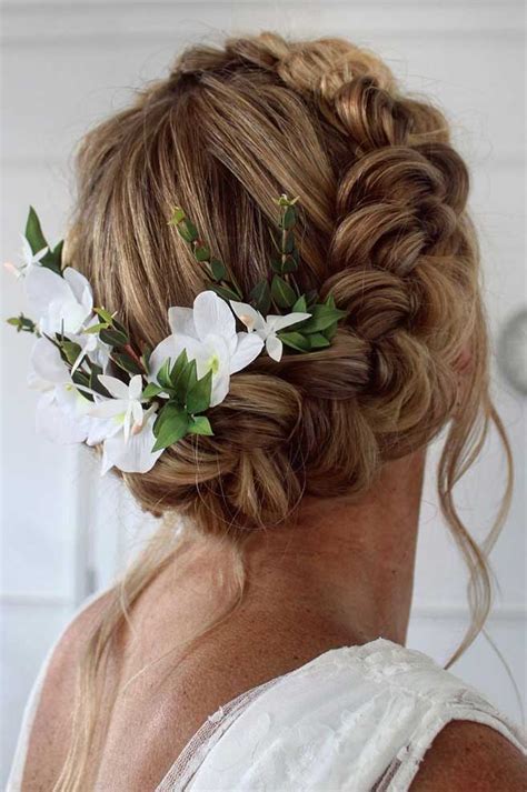 Wedding And Prom Hairstyles