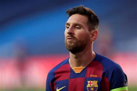 Lionel Messi Anuncia Su Salida Del F C Barcelona