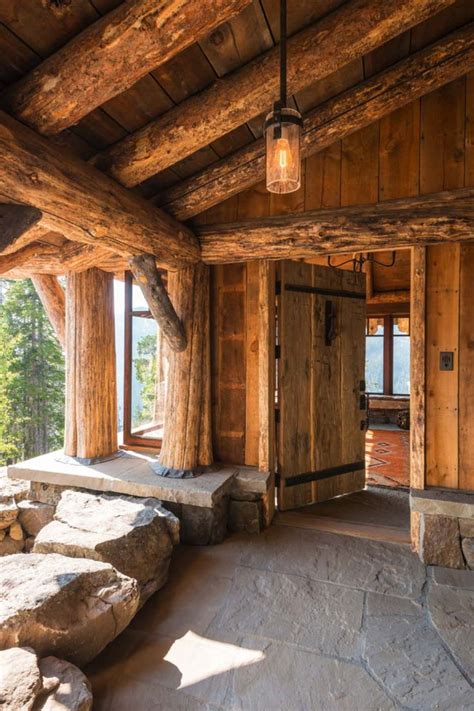 Rustic Montana Mountain Retreat Offers A Haven Of Relaxation Rustic