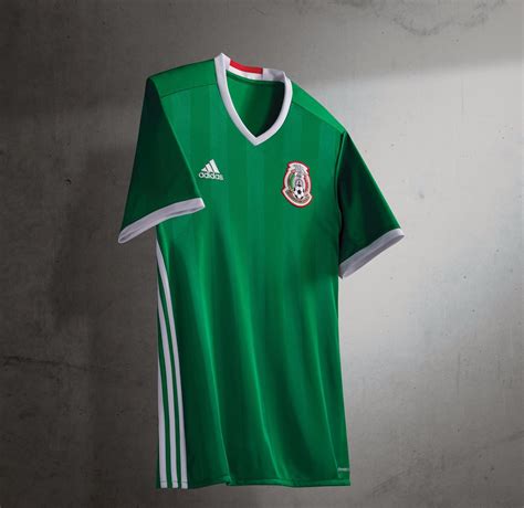 Видео playera seleccion mexicana de futbol 2021 2020. Jersey Playera Mexico 2016-2017 Hombre Y Niño Seleccion ...