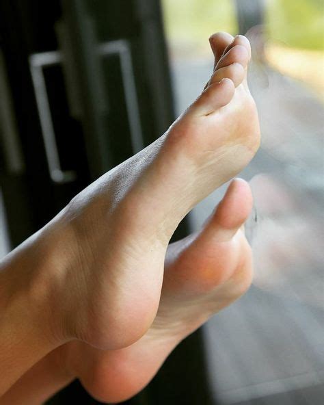 Feet Soles Ideas In Feet Soles Beautiful Toes Pretty Toes