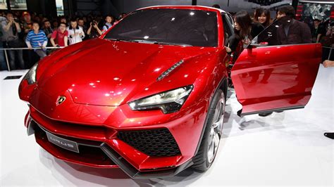 Research the 2020 lamborghini urus at cars.com and find specs, pricing, mpg, safety data, photos, videos, reviews and local inventory. Lamborghini Urus SUV Will Make More Than 600 Horsepower ...