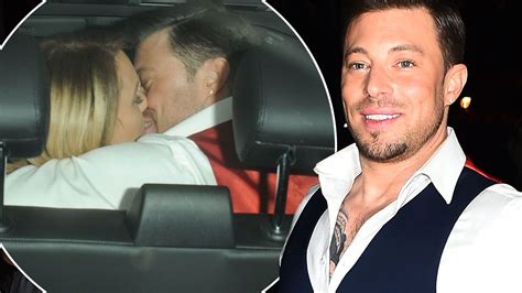 Duncan James Snogs Mystery Woman In The Back Of A Taxi After Raucous