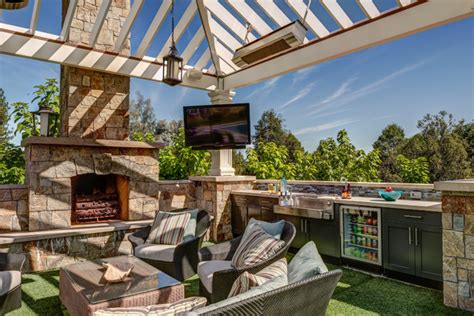 The Ultimate Outdoor Kitchen Designed By Michelle Oconnor
