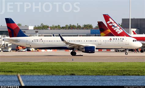 N311dn Airbus A321 211 Delta Air Lines Guy Langlois Jetphotos