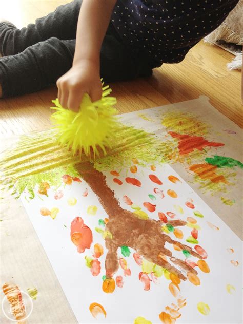 Hand Print Trees Fall Art Kids Craft Diy Crafts To Sell Diy Crafts