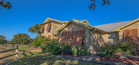 The most complete information about stores in marble falls, texas: Custom Homes - Cactus Companies